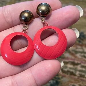 Pink retro circle earrings